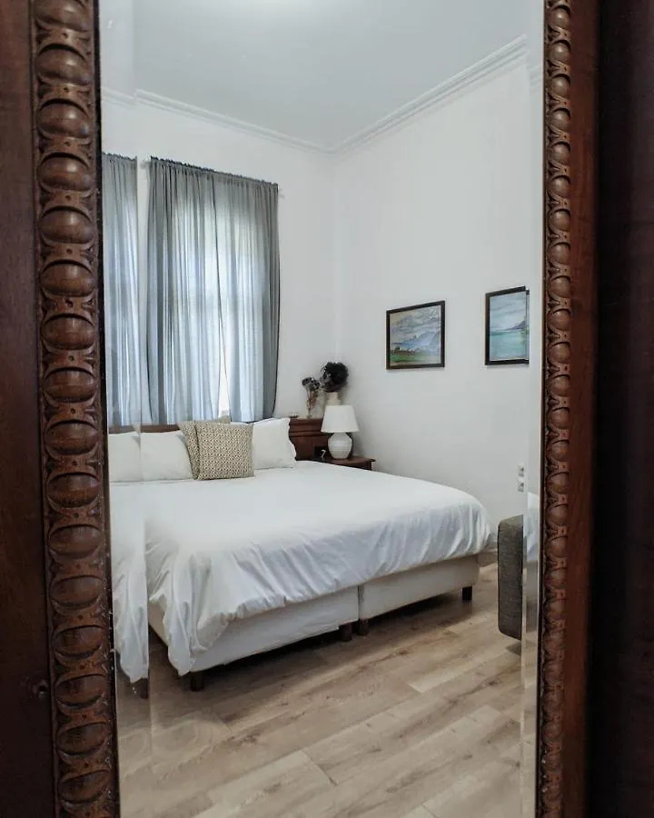 Bed and Breakfast Seven Cafe & Hotel Πόγραδετς
